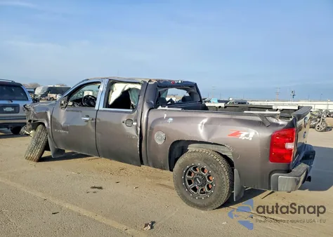 2011 Chevrolet Silverado K1500 Lt from USA, damaged, VIN 3GCPKSE30BG176424